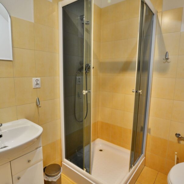 WhatsApp Image 2024-04-15 at 09.11.13 (4)